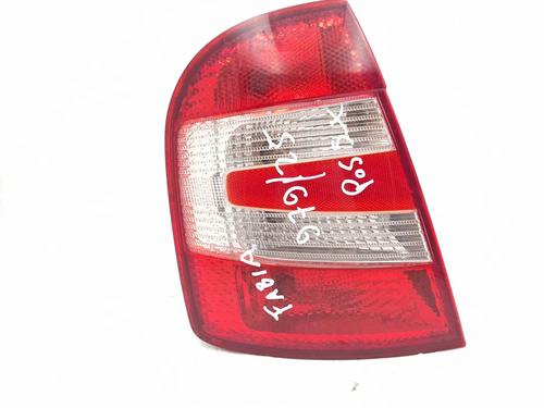 Feu arrière gauche SKODA FABIA I (6Y2) 1.2 (64 hp) 30349302