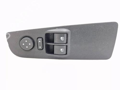 Used Switch FIAT BRAVO II (198_) 1.4 (198AXA1B) (90 hp) 30342010