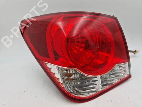 Used Left taillight CHEVROLET CRUZE (J300) 2.0 CDI (150 hp) 30341228