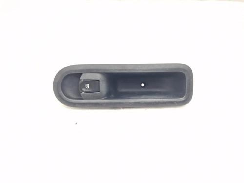 Used Right front window switch Right front window switch RENAULT TWINGO II (CN0_) 1.5 dCi (CN0E) (64 hp) 35750826 35750826