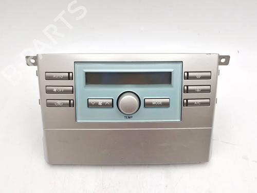 Used Climate control TOYOTA COROLLA Verso (ZER_, ZZE12_, R1_) 2.2 D-4D (AUR10_, AUR10R) (136 hp) 30344374