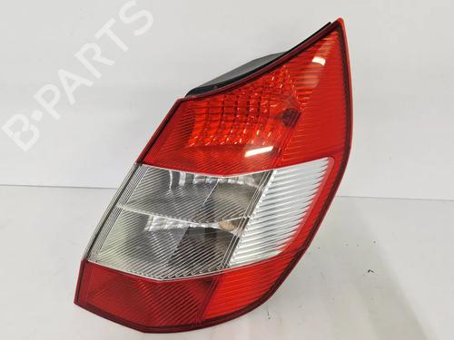 Used Right taillight RENAULT SCÉNIC II (JM0/1_) 1.5 dCi (JM0F) (82 hp) 30342728