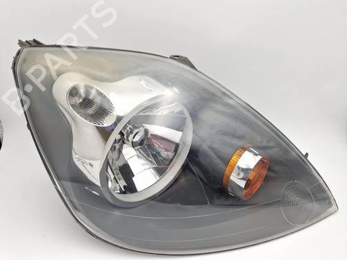 Lyskaster høyre FORD FIESTA V (JH_, JD_) 1.25 16V (70 hp) 30345704