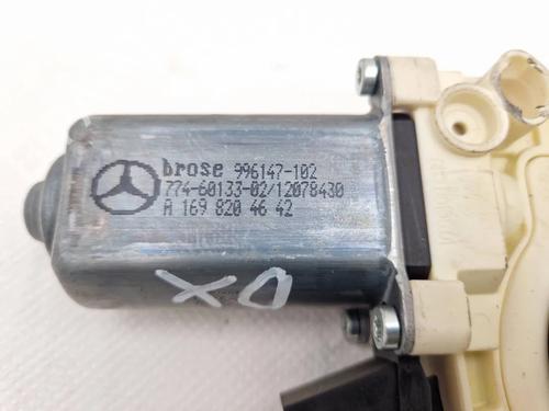Right rear window motor MERCEDES-BENZ A-CLASS (W169) A 170 (169.032, 169.332) | BP30347022E22 