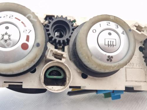 Climate control MITSUBISHI COLT VI (Z3_A, Z2_A) 1.1 (Z31A, Z32A) | BP30350421I5