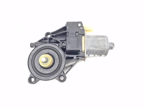 Used Right front window motor Right front window motor FORD FIESTA VI (CB1, CCN) 1.4 (97 hp) 30347713 30347713