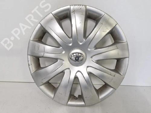 Used Hub cap Hub cap TOYOTA YARIS (_P9_) 1.4 D-4D (NLP90_, NLP90R) (90 hp) 32720508 32720508