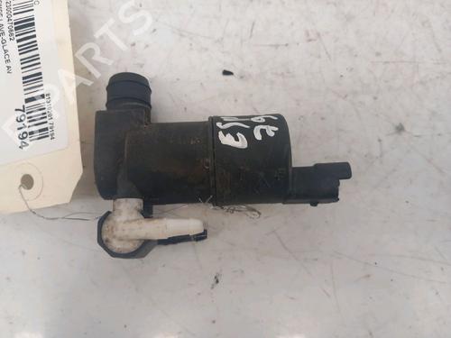 Used Washer pump Washer pump 30423335 30423335