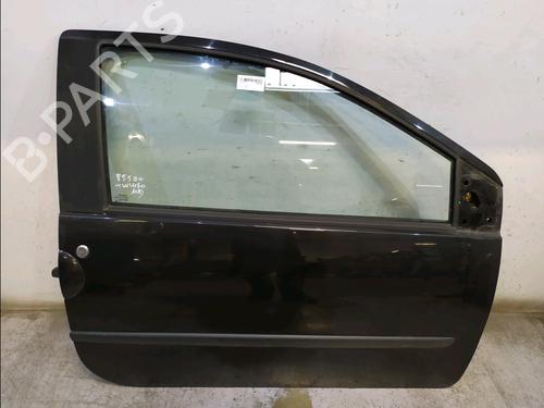 right-front-door-renault-twingo-ii-cn0_-2007-32310725 main image