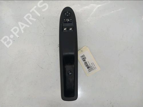Used Left front window switch DS DS 3 (SA_) 1.2 THP 110 / PureTech 110 (SAHNPS, SAHNZ6, SAHNZT) (110 hp) 32975740