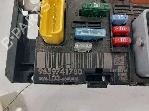 Fuse box CITROËN C3 I (FC_, FN_) 1.6 16V HDi | BP30421551E1