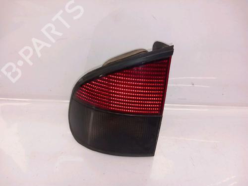 Used Left taillight RENAULT SAFRANE I (B54_) 2.1 dT (B546) (88 hp) 30425320