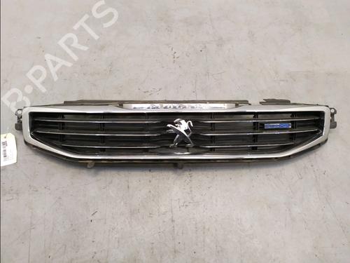 Used Grille Grille 39117746 39117746