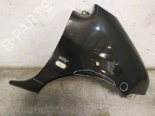 Guarda-lamas direito RENAULT TWINGO I (C06_) 1.2 16V (C06C, C06D, C06K) (75 hp) 30421354