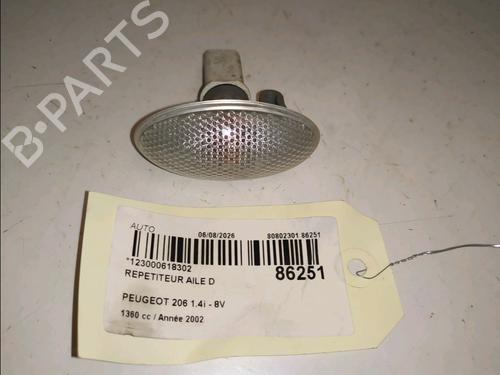 Used Right side indicator Right side indicator 38497184 38497184