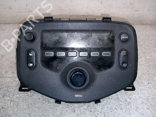 Used Display monitor TOYOTA AYGO (_B4_) 1.0 (KGB40) (69 hp) 30419699