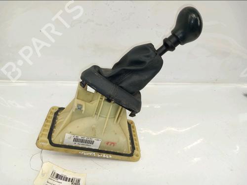 Used Gear lever RENAULT KANGOO (KC0/1_) 1.2 (KC0A, KC0K, KC0F, KC01) (58 hp) 30800473