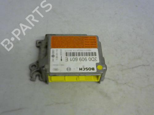 Airbag styreenhed VW TOUAREG (7LA, 7L6, 7L7) 5.0 V10 TDI (313 hp) 30427750