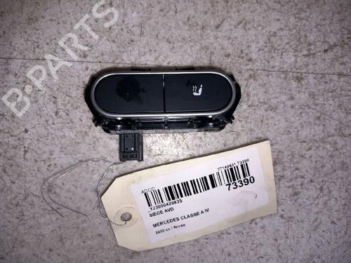 Sæde højre fortil MERCEDES-BENZ A-CLASS (W177) A 200 d (177.012) (150 hp) 30432695