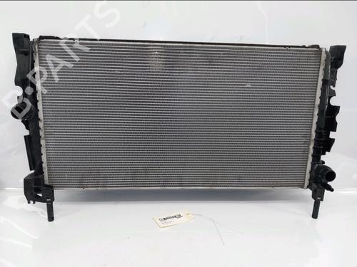 Used Water radiator BMW 2 Active Tourer (F45) 225 xe Plug-in-Hybrid (224 hp) 30434632