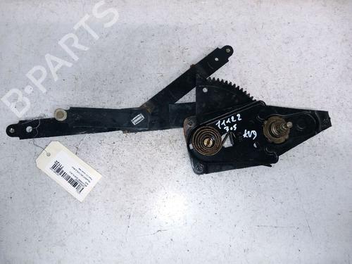 Used Front right window mechanism PEUGEOT 305 II (581M) [1982-1990]  30433004