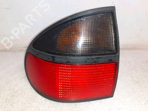 Used Left taillight RENAULT LAGUNA I (B56_, 556_) 1.8 (94 hp) 30426450