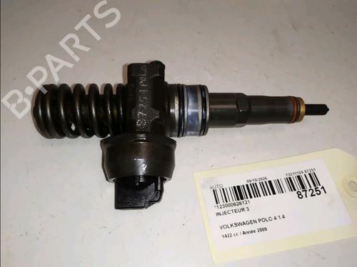 Used Injector Injector VW POLO IV (9N_, 9A_) 1.4 TDI (70 hp) 39899365 39899365