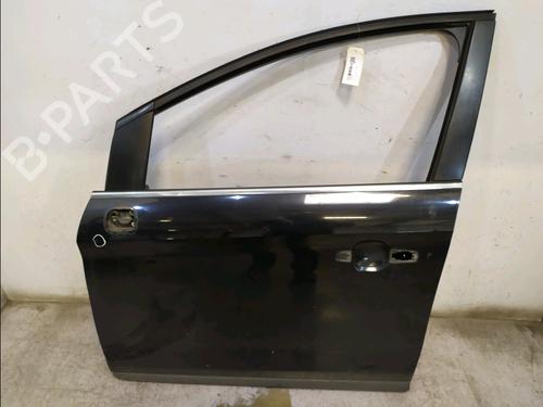 Used Left front door FORD KUGA I 2.0 TDCi 4x4 (136 hp) 32460646