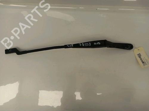 Used Front windshield wiper arm Front windshield wiper arm PEUGEOT 308 SW I (4E_, 4H_) 1.6 HDi (109 hp) 30425134 30425134
