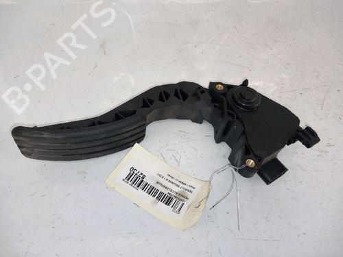 Used Pedal RENAULT MEGANE III Grandtour (KZ0/1) 1.5 dCi (KZ0C, KZ1A) (90 hp) 30421934
