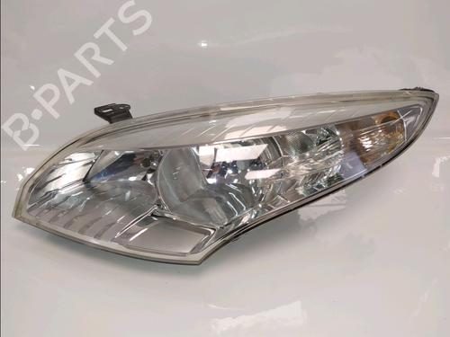 Used Left headlight Left headlight RENAULT MEGANE III Grandtour (KZ0/1) 1.5 dCi (KZ0C, KZ1A) (90 hp) 33458205 33458205