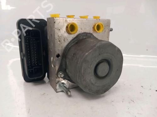 Used ABS pump RENAULT TWINGO III (BCM_, BCA_) 1.0 SCe 70 (71 hp) 30418835