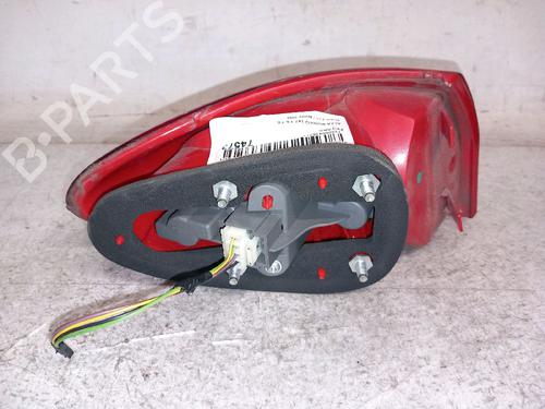 Right taillight ALFA ROMEO 147 (937_) 1.6 16V T.SPARK ECO (937.AXA1A, 937.BXA1A) | BP30424932C35
