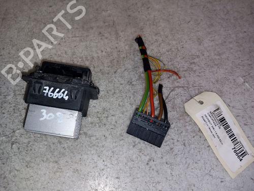 Used Heater resistor PEUGEOT 308 I (4A_, 4C_) 1.6 HDi (92 hp) 30413722