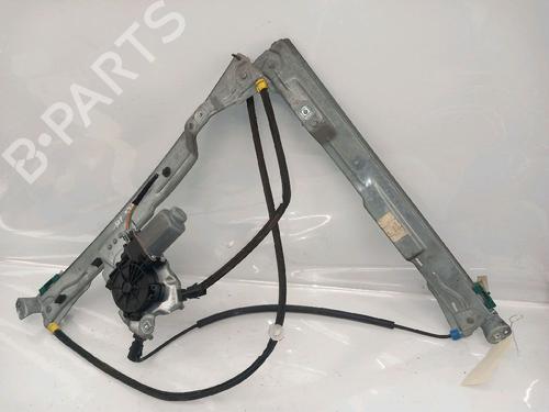 Rudehejsemekanisme ventre foran RENAULT CLIO III (BR0/1, CR0/1) 1.5 dCi (C/BR0G, C/BR1G) (68 hp) 30422078