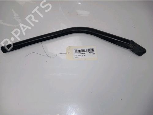 Bagrudeviskerarm Bagrudeviskerarm FORD FIESTA IV (JA_, JB_) 1.4 i 16V (90 hp) 33814758 33814758