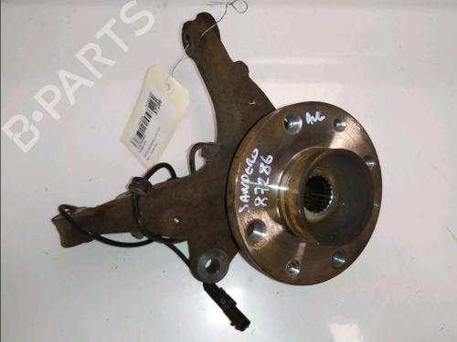 Used Left front steering knuckle Left front steering knuckle DACIA SANDERO III 1.0 SCe 65 (67 hp) 40522911 40522911