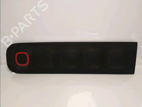 door-moulding-trim-citroen-c3-iii-sx-2016-35892278 main image