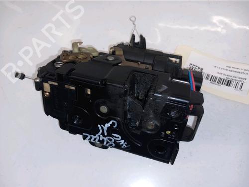 Venstre foran lås VW GOLF IV (1J1) 1.4 16V (75 hp) 30417800