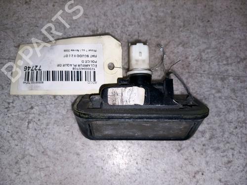 Used Licence plate light FIAT SCUDO Van (270_, 272_) 2.0 D Multijet (120 hp) 30432071