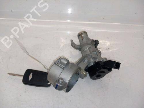 Ratlås/Tændingslås CHEVROLET ORLANDO (J309) 2.0 D (163 hp) 30418697