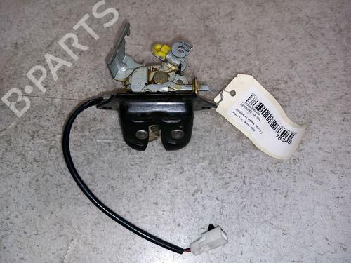 Used Tailgate lock NISSAN ALMERA TINO (V10) 2.2 dCi (115 hp) 30417669