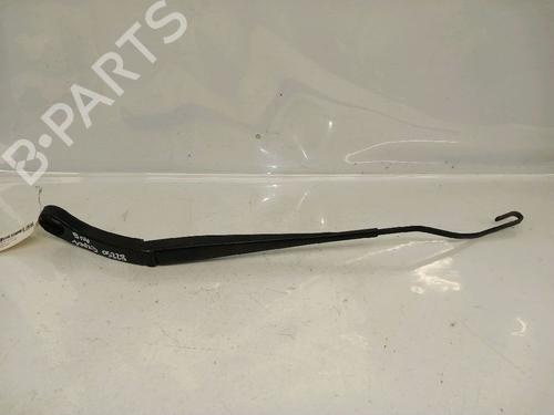 Used Front windshield wiper arm PEUGEOT EXPERT Van (VF3A_, VF3U_, VF3X_) 2.0 HDi 130 (128 hp) 30433102
