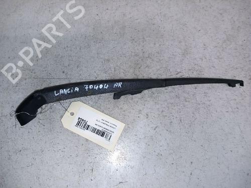 rear-windshield-wiper-arm-lancia-ypsilon-843_-2003-2004-2005-2006-2007-2008-2009-2010-2011-30432499 main image