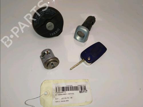 Used Electronic module Electronic module FIAT STILO (192_) 1.9 JTD (192_XE1A) (115 hp) 33261736 33261736