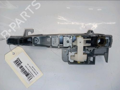 Rear left exterior door handle PEUGEOT 407 (6D_) 2.0 HDi 135 (6DRHRH, 6DRHRE, 6DRHRG, 6DRHRJ) | BP30414691C130