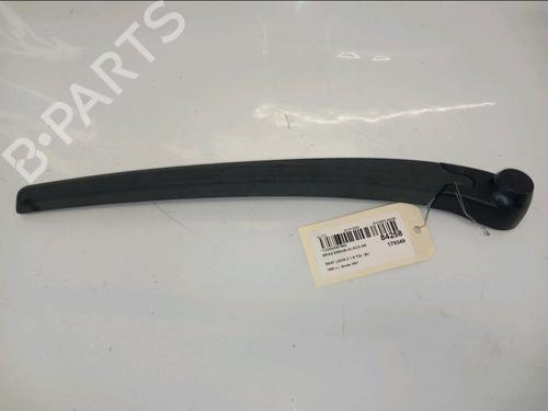 Used Rear windshield wiper arm SEAT LEON (1P1) 1.9 TDI (105 hp) 30421597