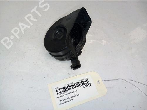 Toeter FIAT 500L (351_, 352_) 0.9 (199LYC1B) (105 hp) 31304567