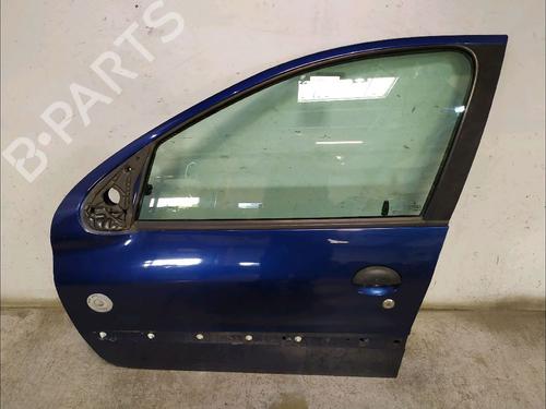 Used Left front door PEUGEOT 206 Hatchback (2A/C) 1.4 i (75 hp) 30419685