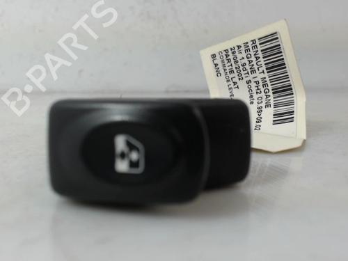 Venstre fortil elrude kontakt RENAULT MEGANE I (BA0/1_) 1.9 dTi (BA1U) (80 hp) 30541857